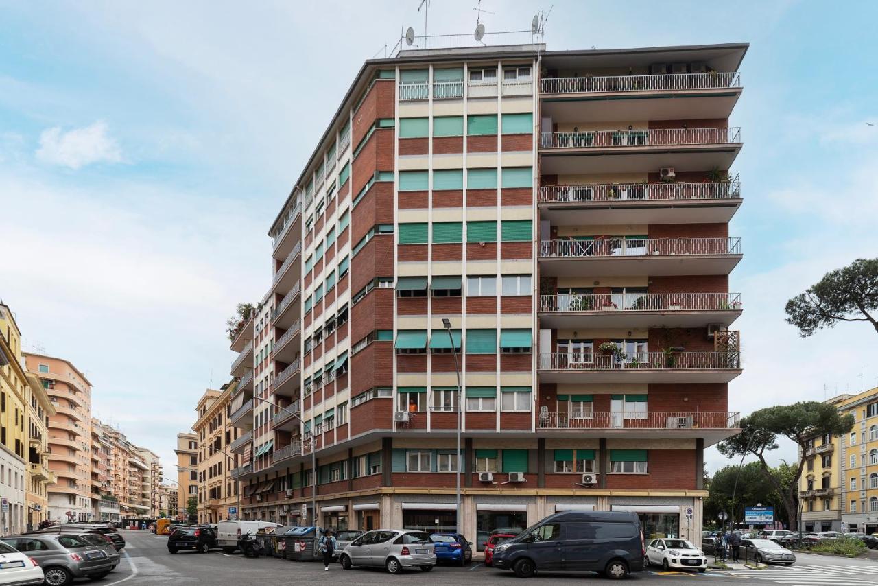 Piazza Re Di Roma Comfy Apartment Esterno foto