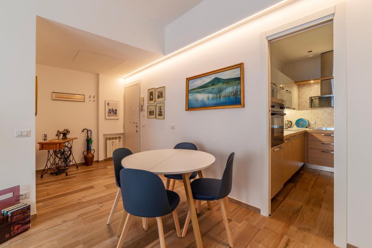Piazza Re Di Roma Comfy Apartment Esterno foto