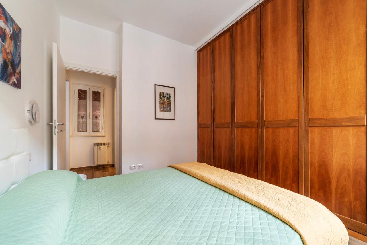 Piazza Re Di Roma Comfy Apartment Esterno foto