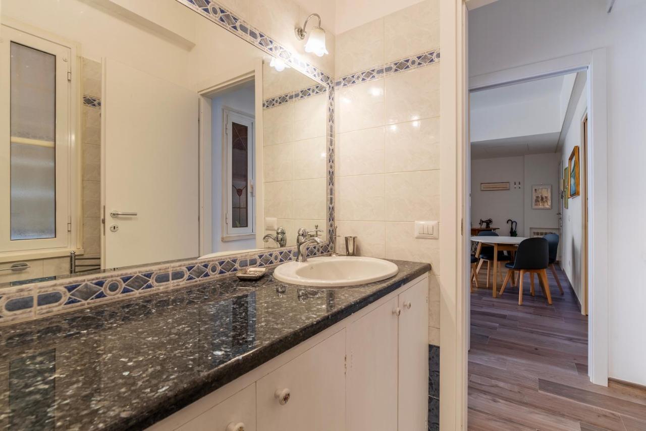 Piazza Re Di Roma Comfy Apartment Esterno foto