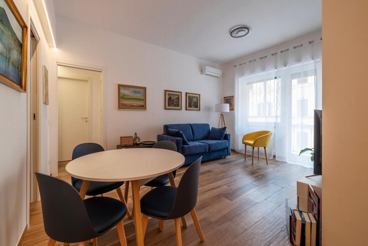 Piazza Re Di Roma Comfy Apartment Esterno foto